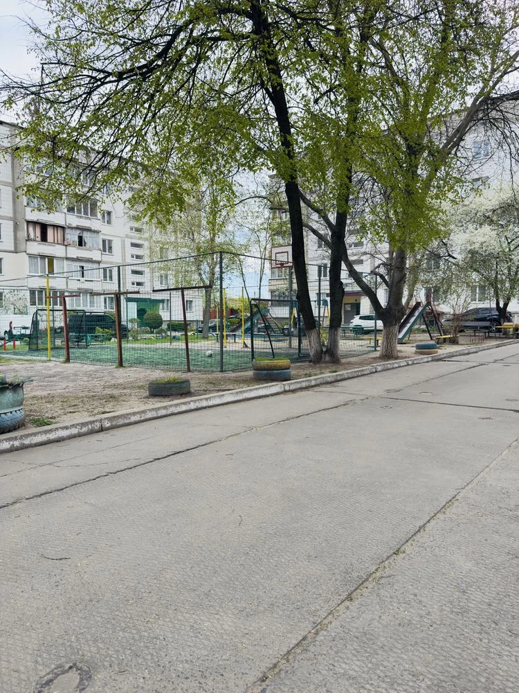 Продаж 2-кімнатного житла в центрі міста Сміла