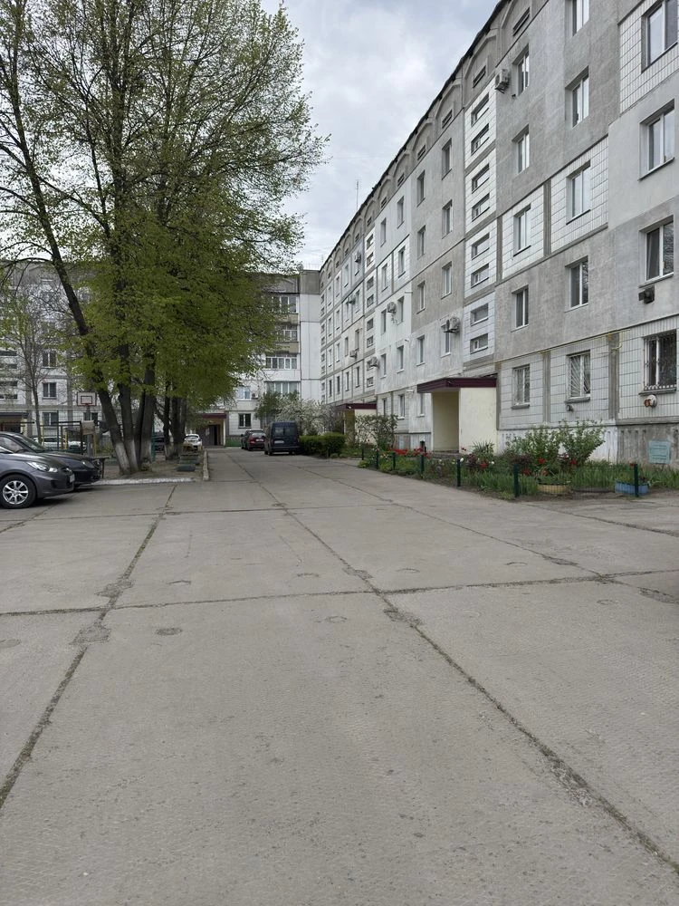 Продаж 2-кімнатного житла в центрі міста Сміла