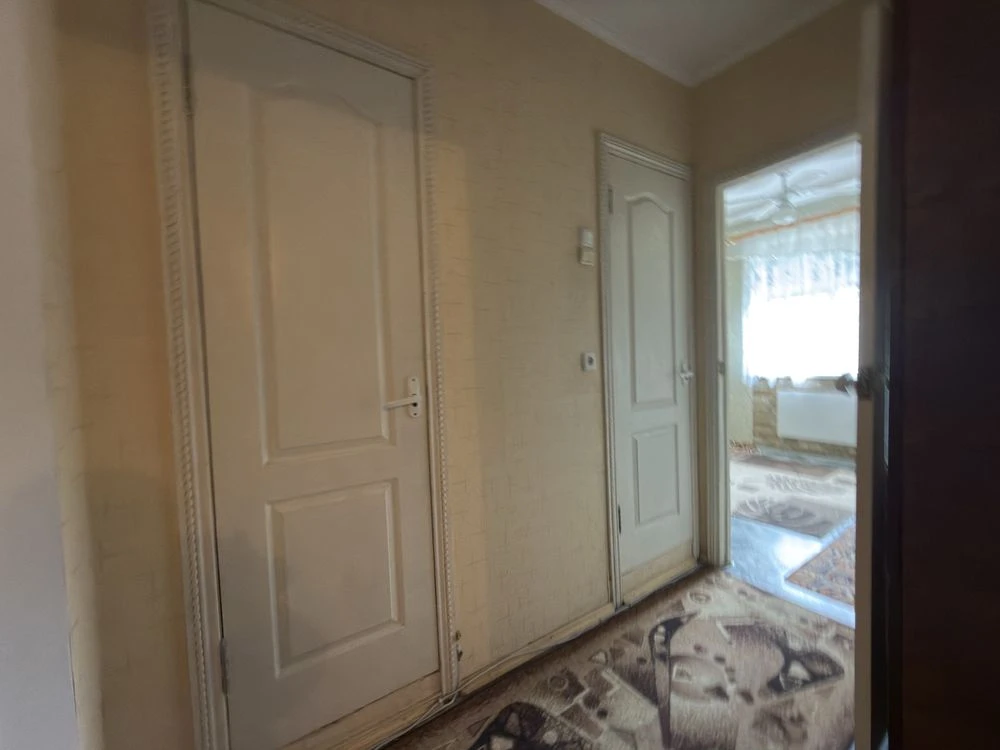 Продаж 2-кімнатного житла в центрі міста Сміла