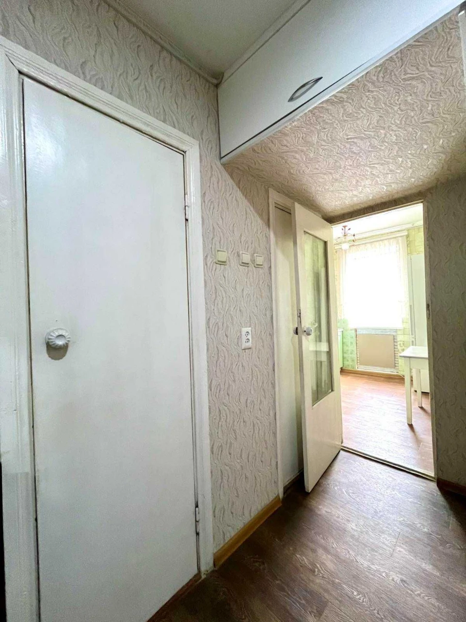 Spacious 2-bedroom apartment for sale in the heart of Smal