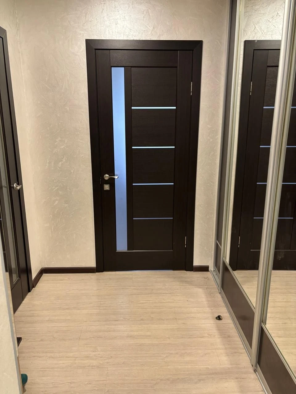 Sale of a 3-room apartment in the center of Smila