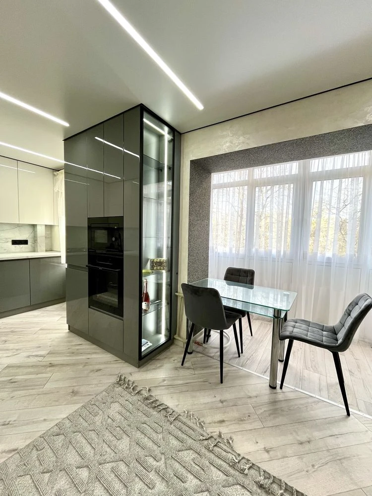 Stylish apartment for sale in the city of Smily.