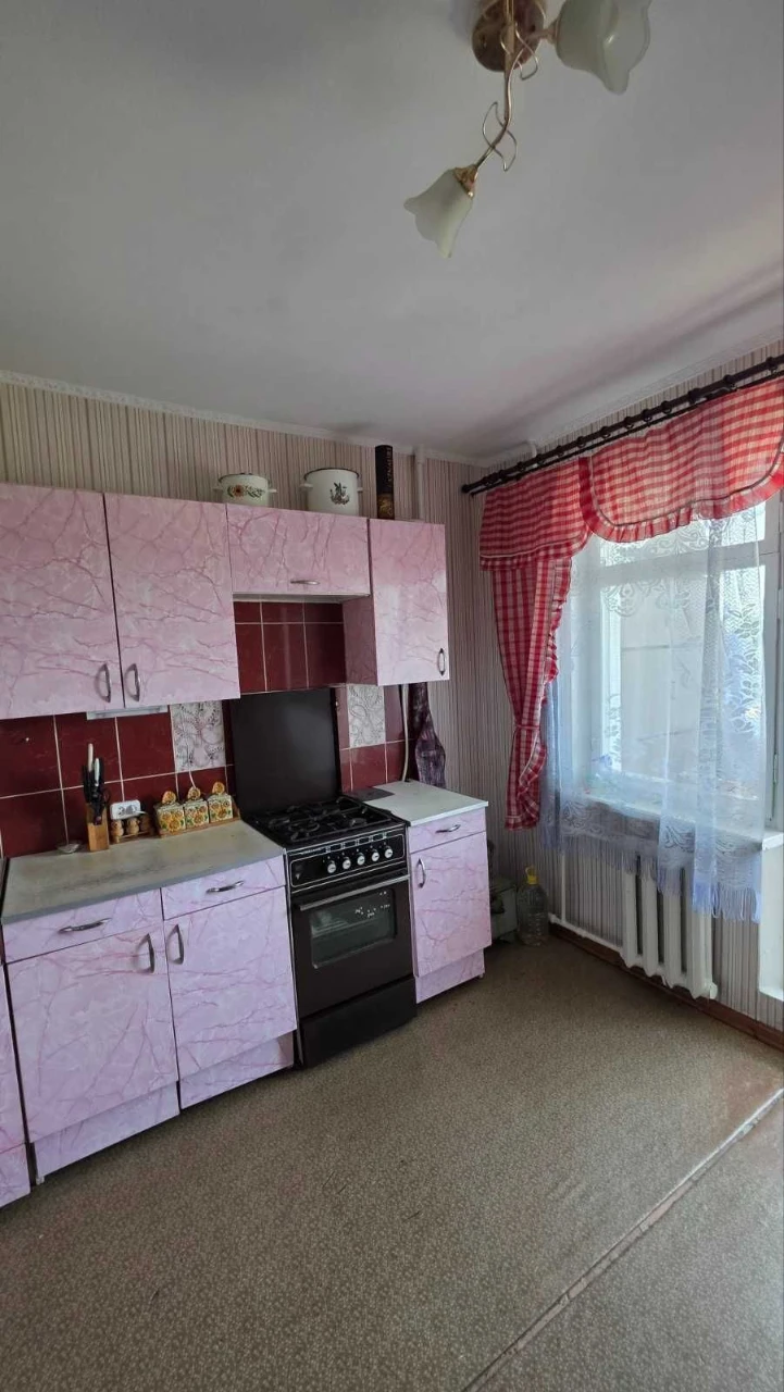Sale of a 2-room apartment in the city of Smila - Come and live!