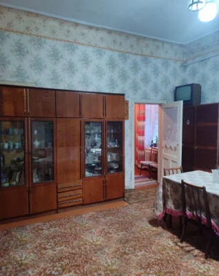 Apartment for Sale: 2-room apartment in the city of Smiylo, Шевченко district.