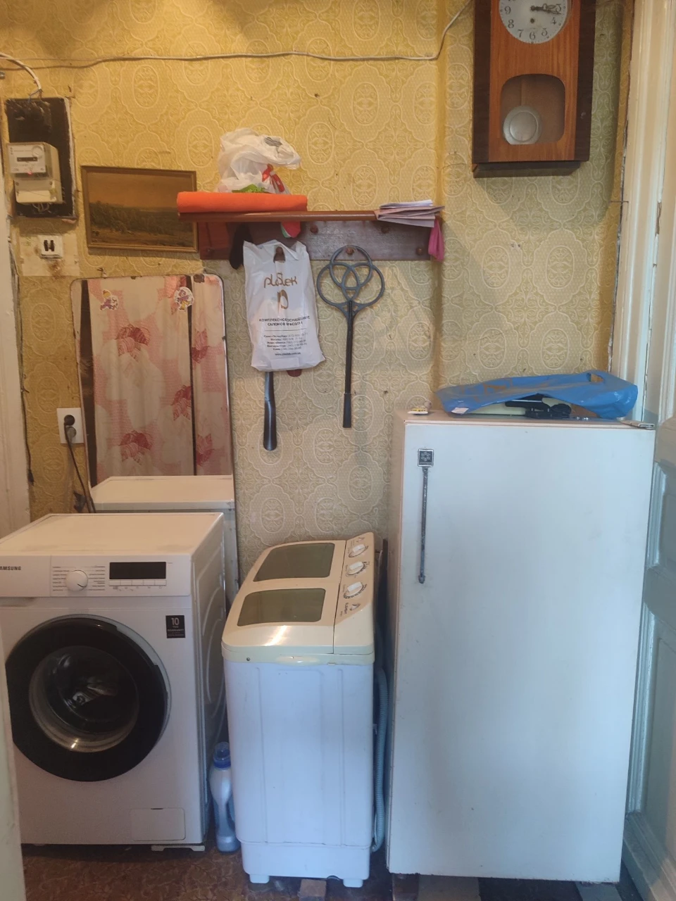 Apartment for Sale: 2-room apartment in the city of Smiylo, Шевченко district.