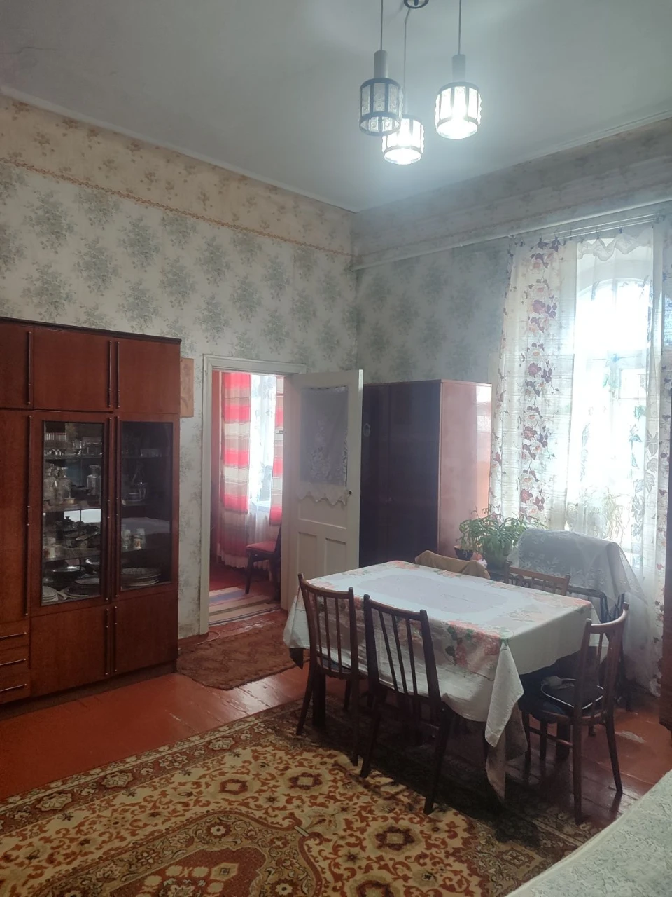 Apartment for Sale: 2-room apartment in the city of Smiylo, Шевченко district.