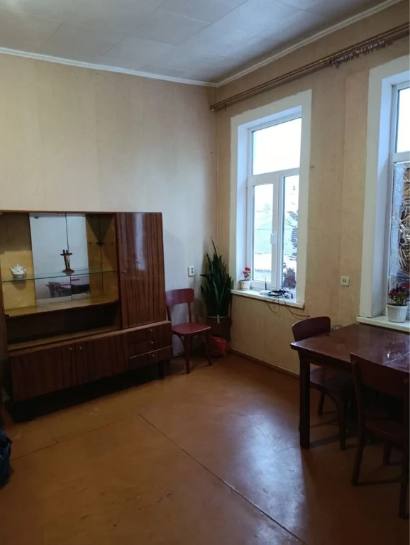 Продаж 1-но кімнатної квартири в районі хімчистки!