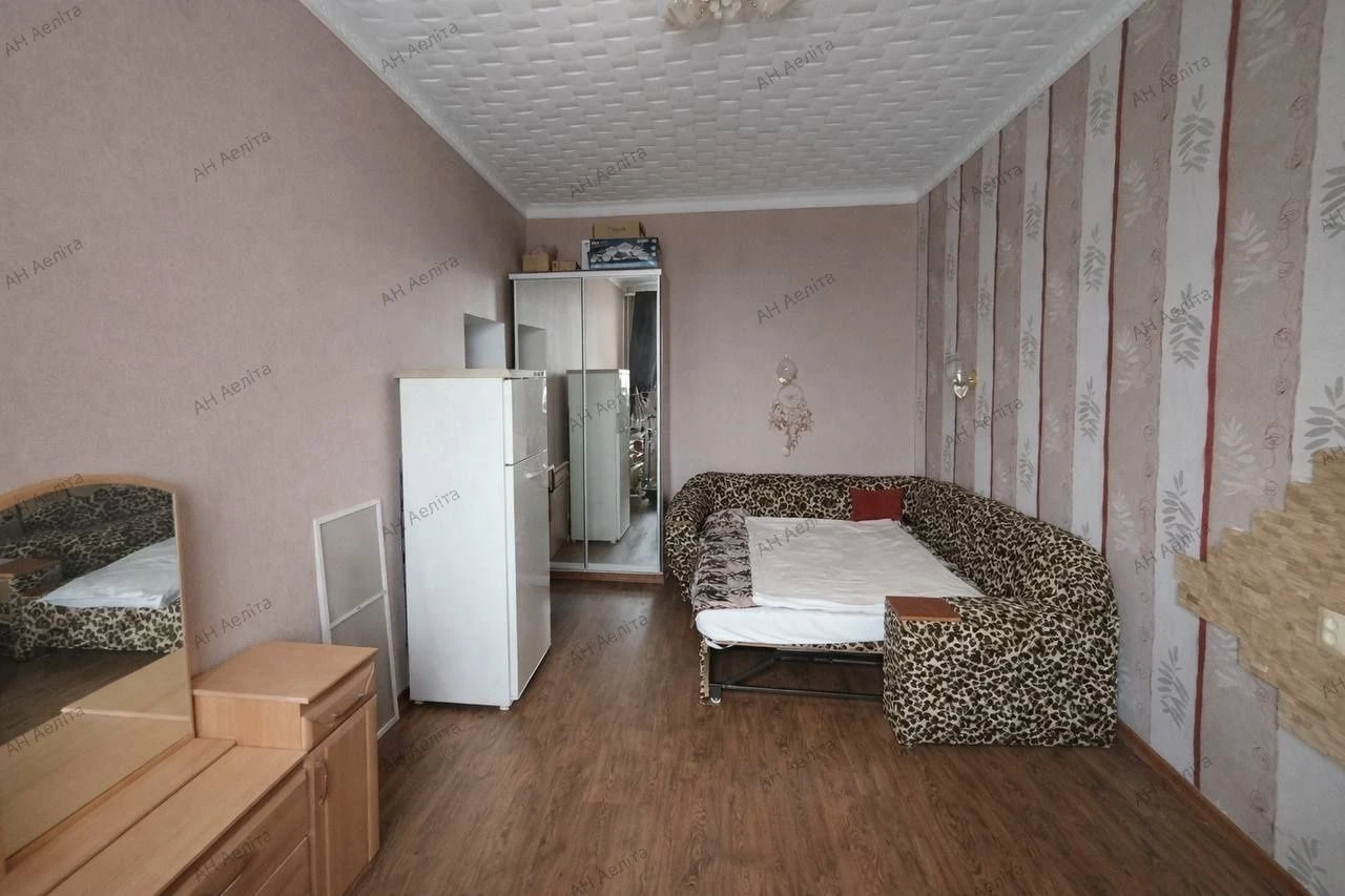 For sale 4-bedroom apartment 92m² in the DOS area