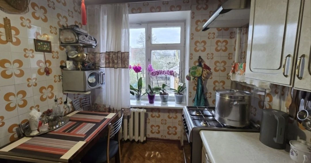 Продається 3х кімнатна квартира 67м2. Центральна частина міс