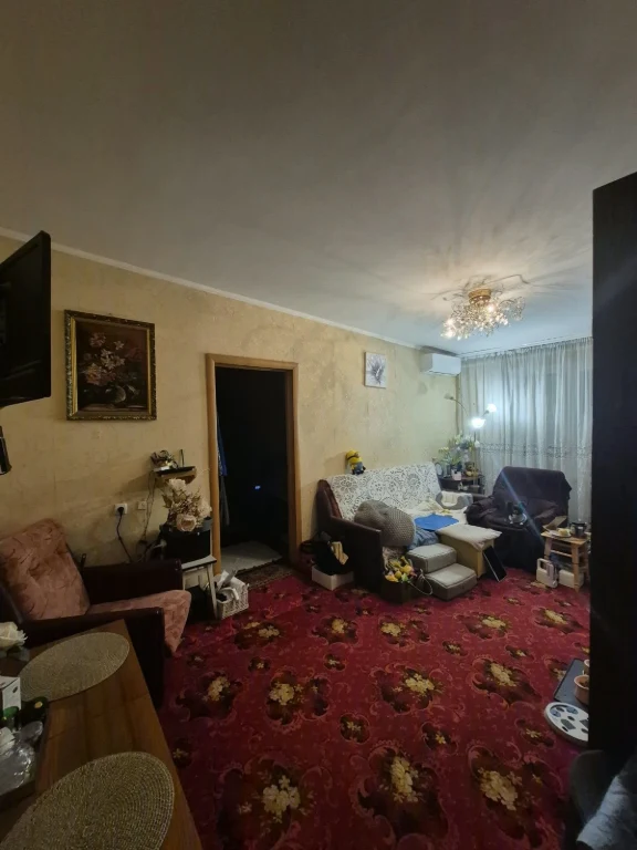 Продається двокімнатна квартира