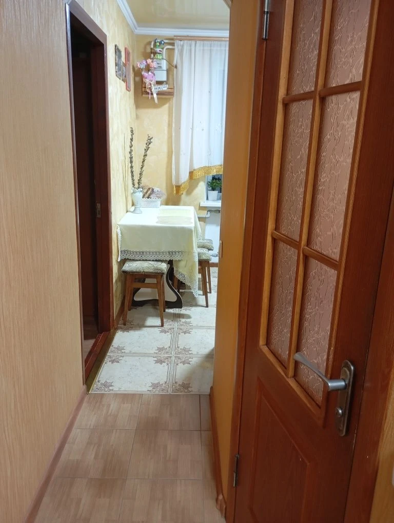 Продається двохкімнатна квартира