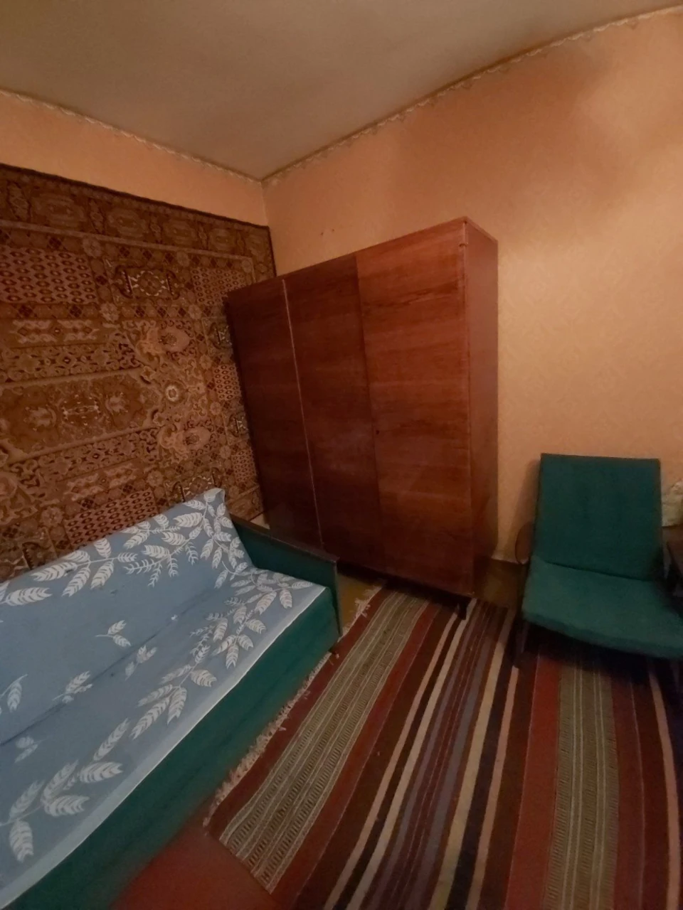 Продам квартиру біля 14школи