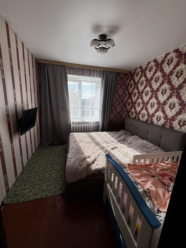 Продаж світлої 3-кімнатної квартири,АВТОНОМНЕ ОПАЛЕННЯ, в ра