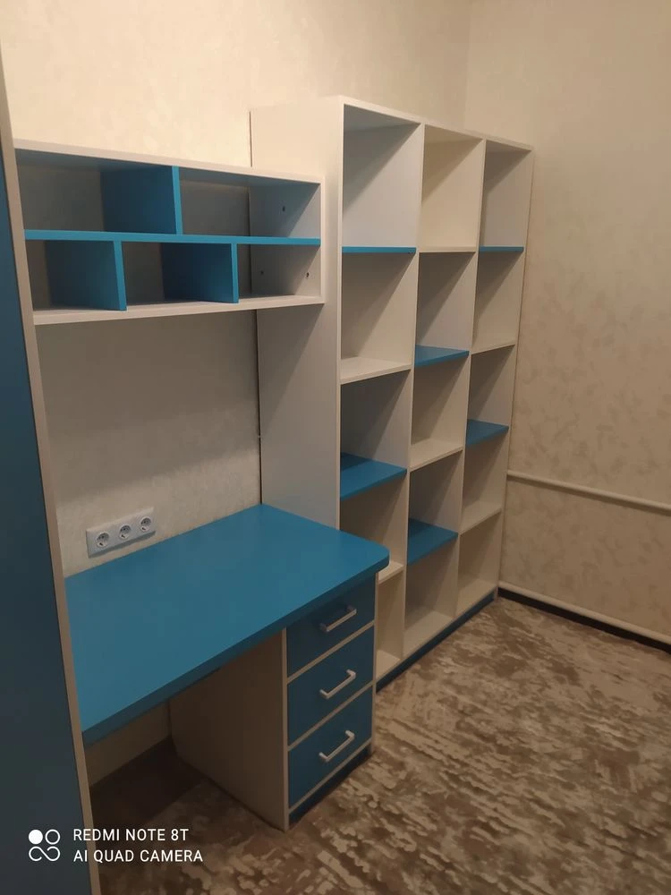 Продаж світлої 3-кімнатної квартири,АВТОНОМНЕ ОПАЛЕННЯ, в ра
