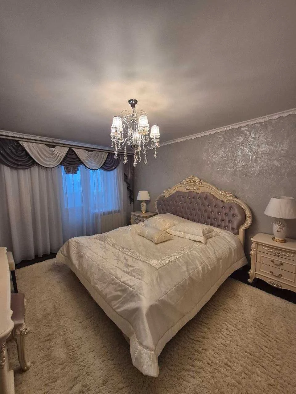 ПРОДАЖ ! двостороння + 2-кім + 67 м² + Індивідуальне опаленн
