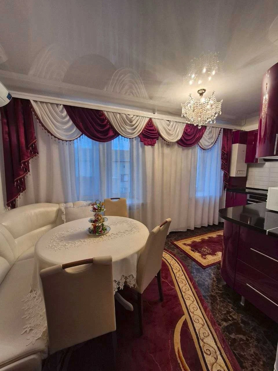 ПРОДАЖ ! двостороння + 2-кім + 67 м² + Індивідуальне опаленн