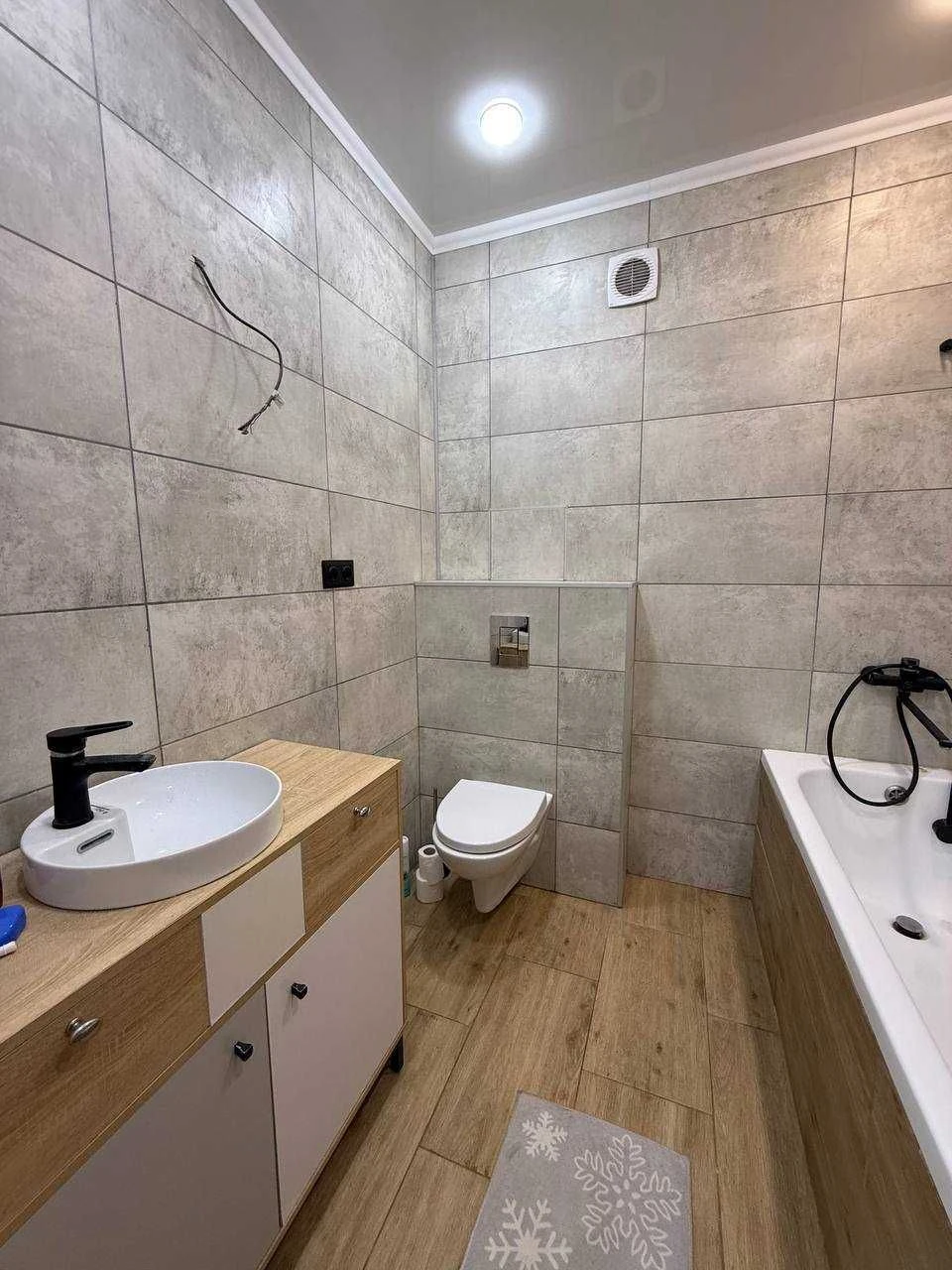 Sale of a modern 1-bedroom apartment in the Grekiv Les residential complex