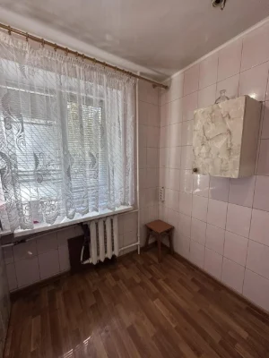 Продаж 2-кімнатної квартири | Вул. Тищика