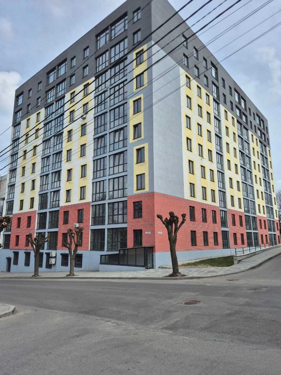 продаж дворівневої квартири в новобудові, центр міста