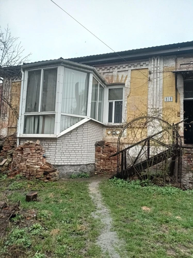 Продаж двох квартир разом по вулиці Садова!!