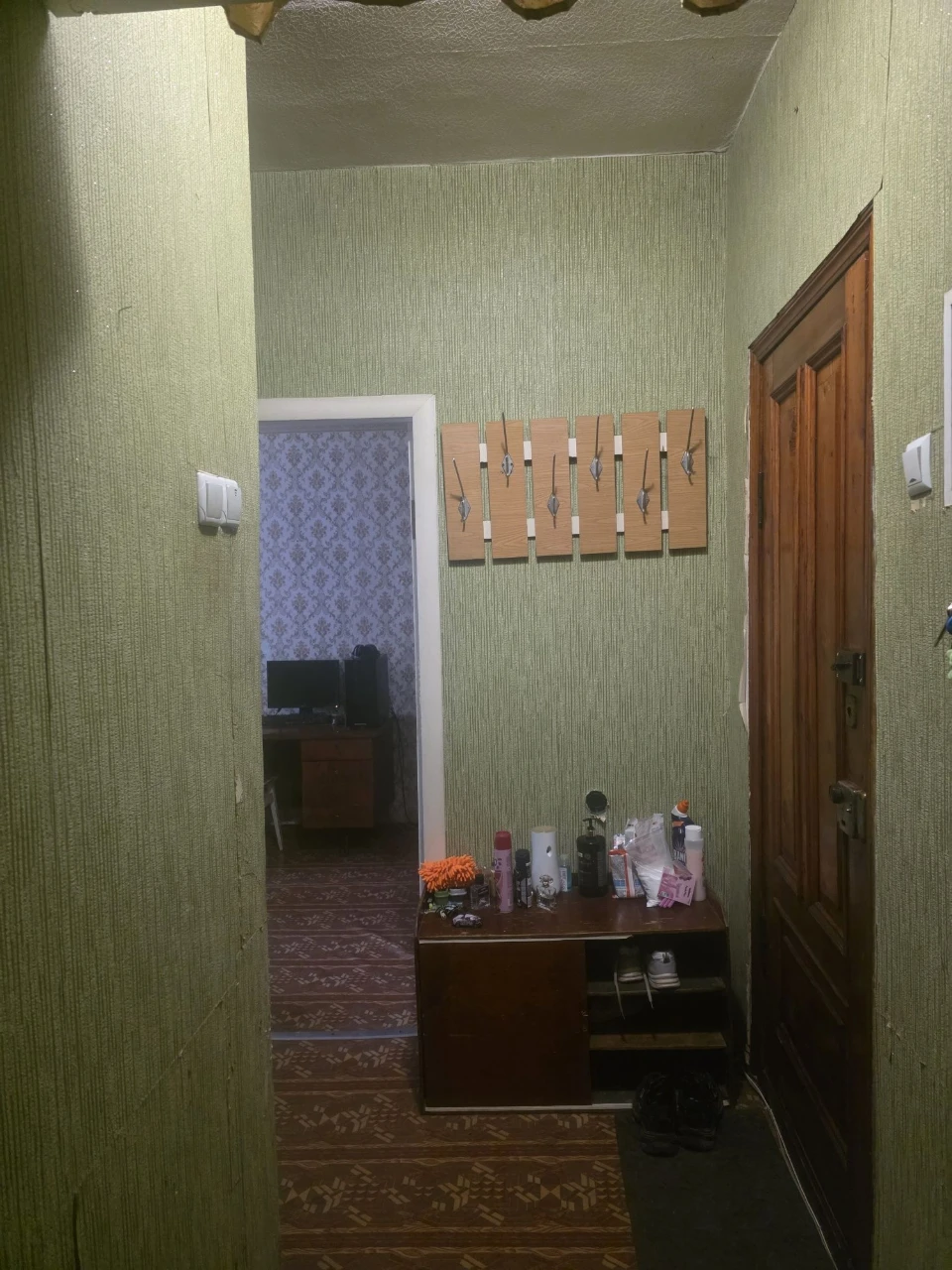 Продаж 2-х кім.кв.(Тищика)