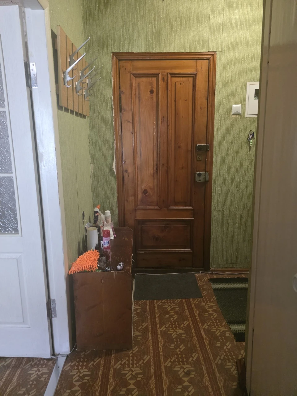 Продаж 2-х кім.кв.(Тищика)
