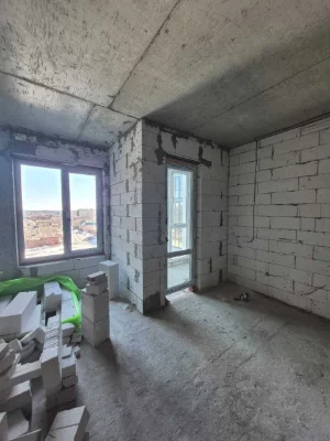 Sale of a spacious apartment - an ideal option for living or