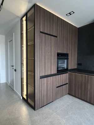 One-Bedroom Apartment, New Building, City Center