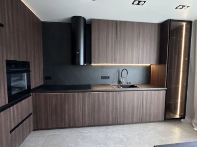 One-Bedroom Apartment, New Building, City Center