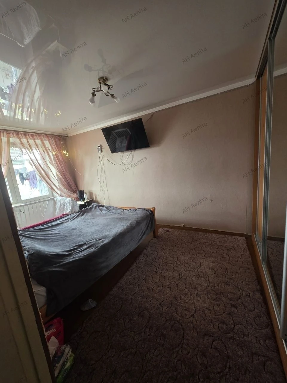 Продається 3х кімнатна квартира 60м². р-н 14 школи