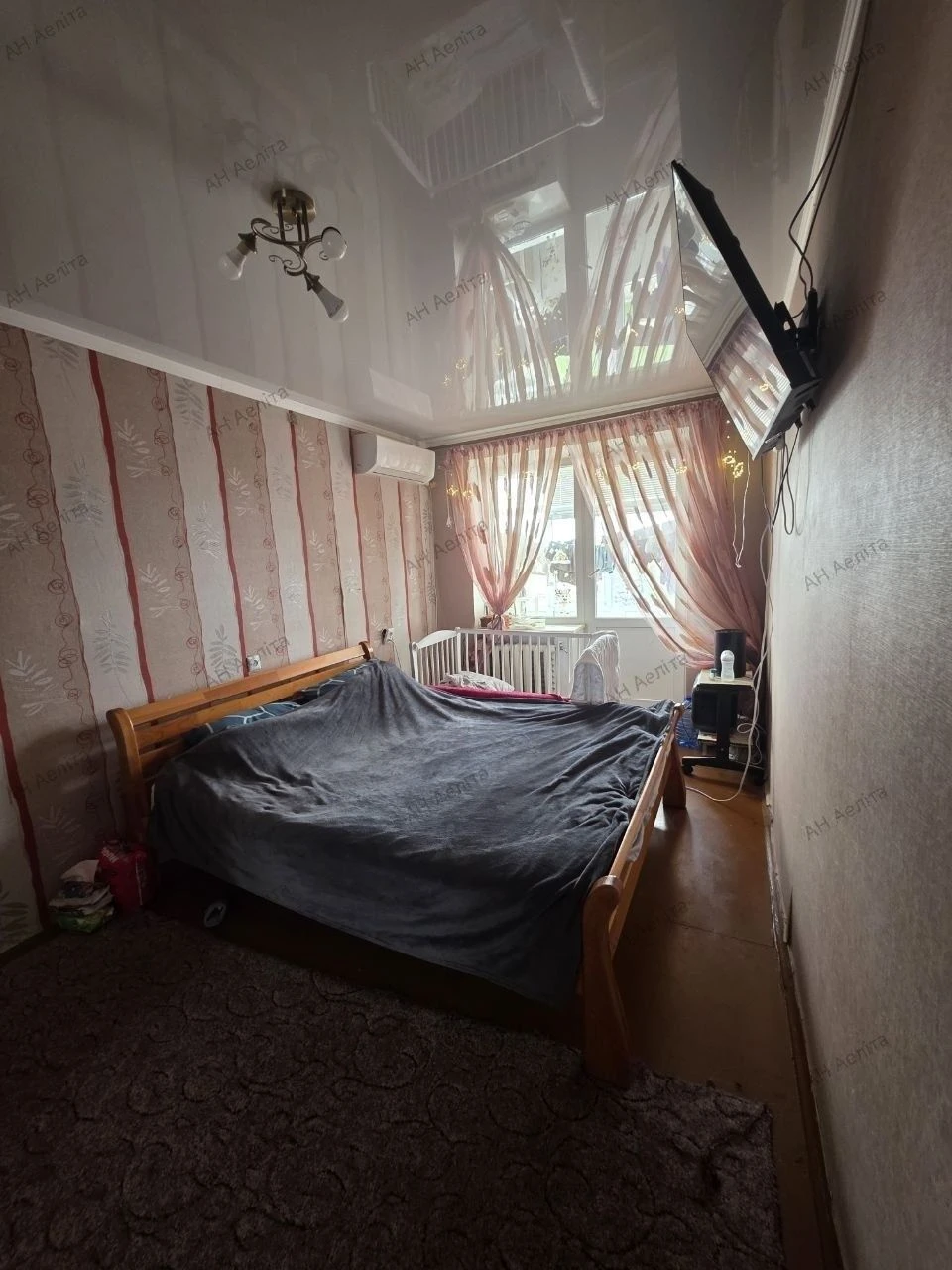 Продається 3х кімнатна квартира 60м². р-н 14 школи