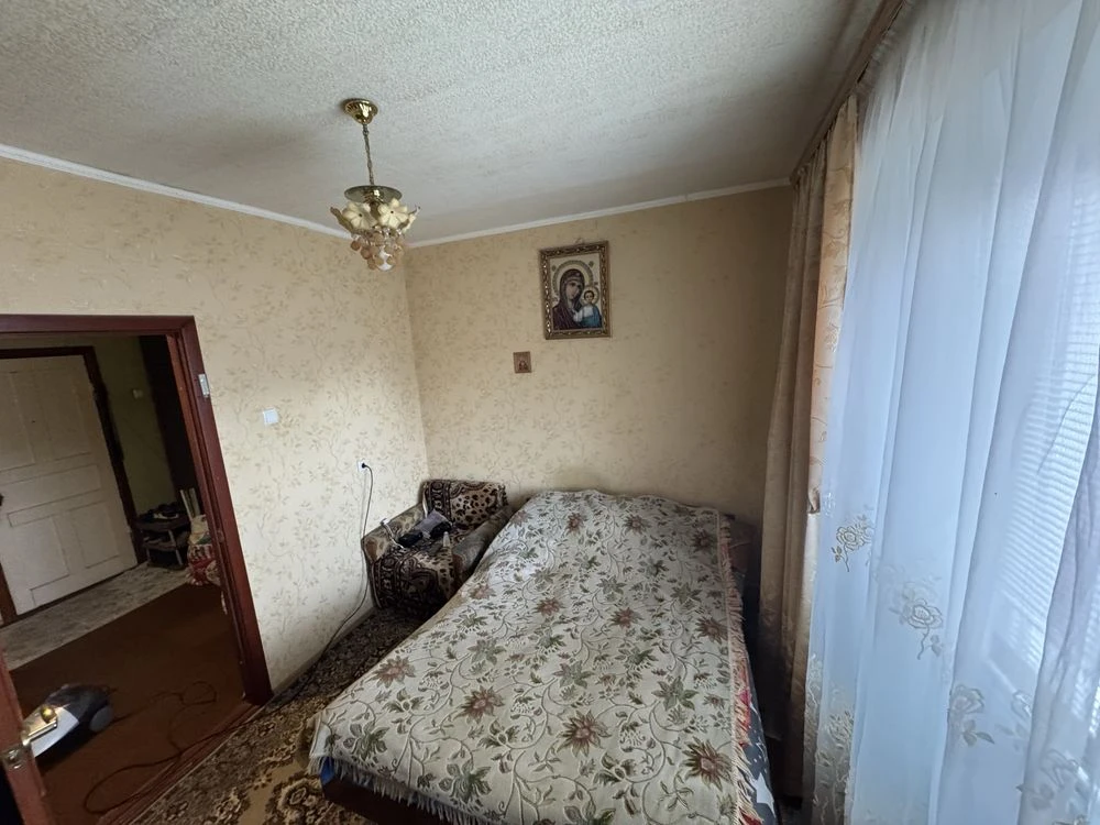 Продам 2-кімн. квартиру з гаражем м.Умань, вул. Єднання