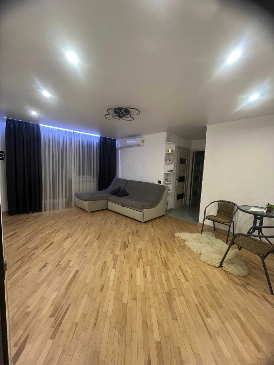 4-bedroom Apartment WITHOUT AGENT + Garage