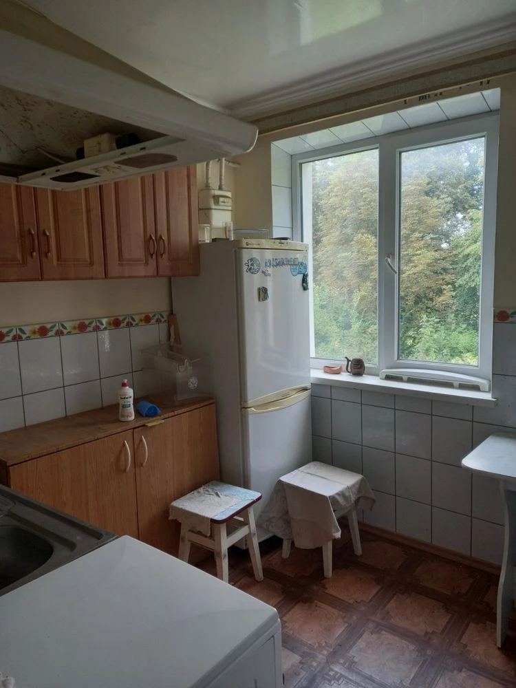 Продается 2-комнатная квартира в г.Кицмань