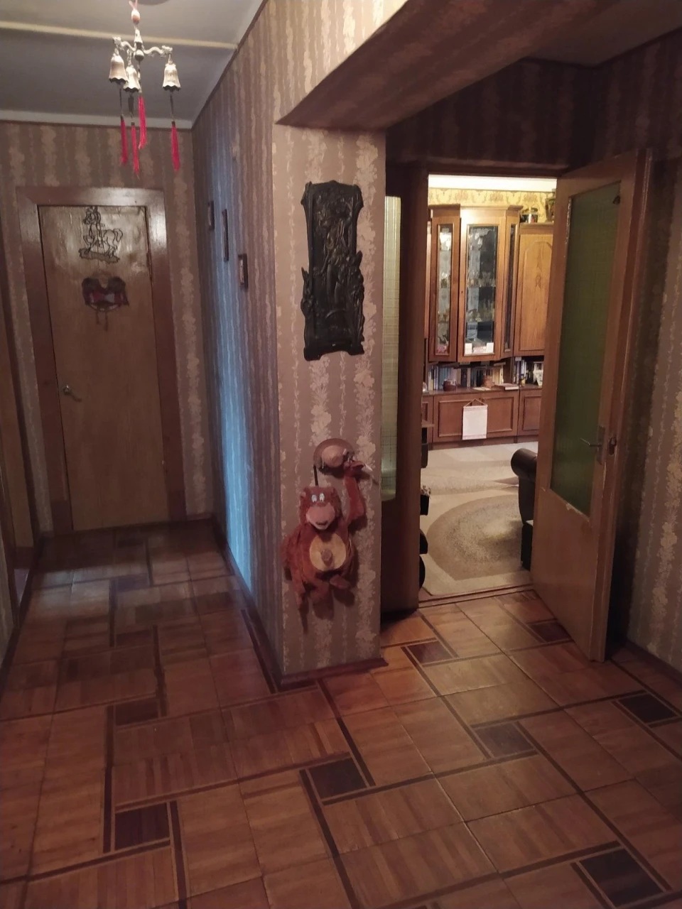 Продам 3-кімнатну  чешку, 2-й поверх!! м. Хотин Чернівецької