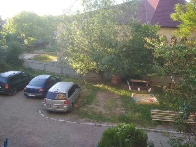 Продам 3-кімнатну  чешку, 2-й поверх!! м. Хотин Чернівецької
