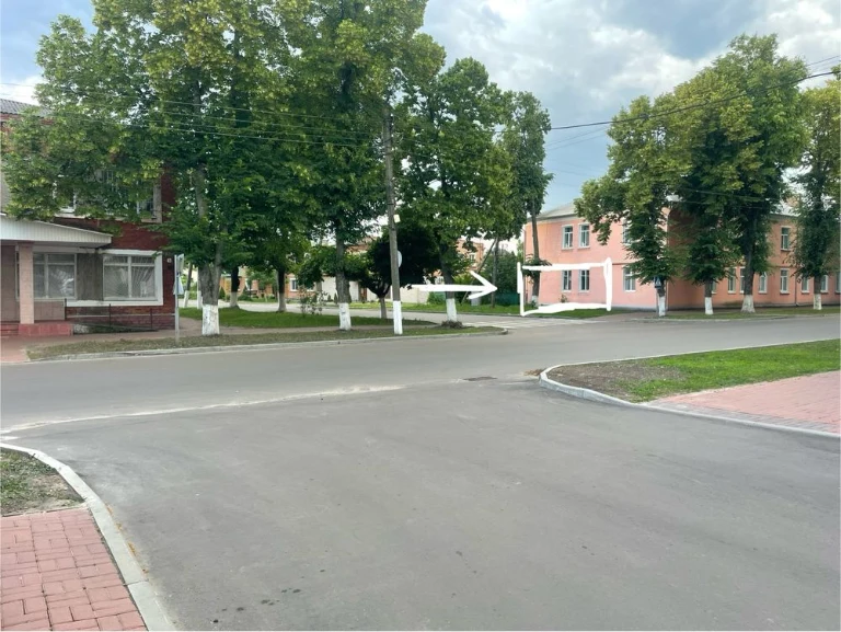 Квартира в центрі міста! Можна під комерцію ! Гарне розташув