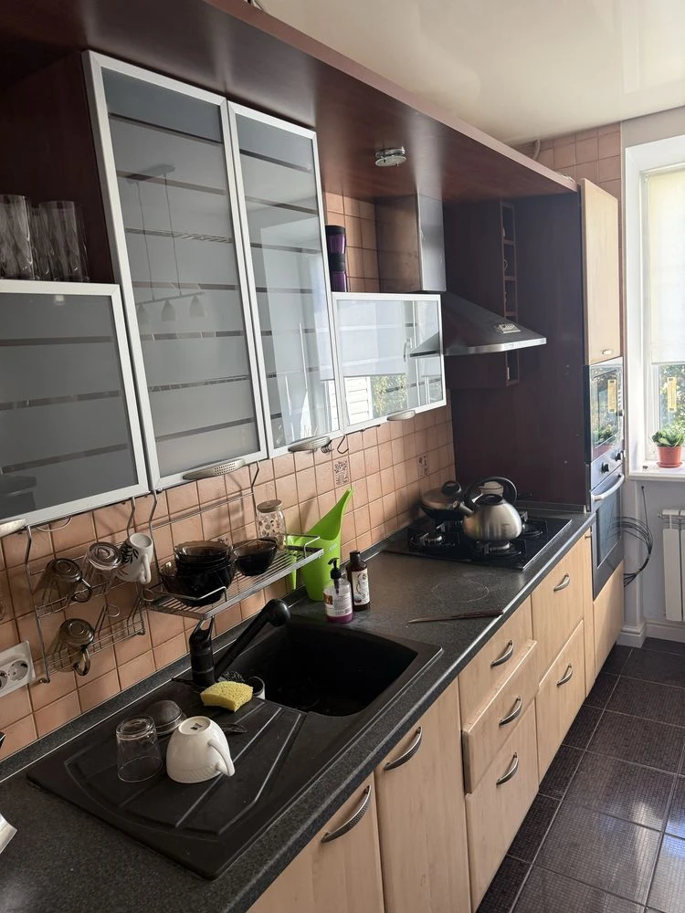 For Sale 4-room apartment in the city center