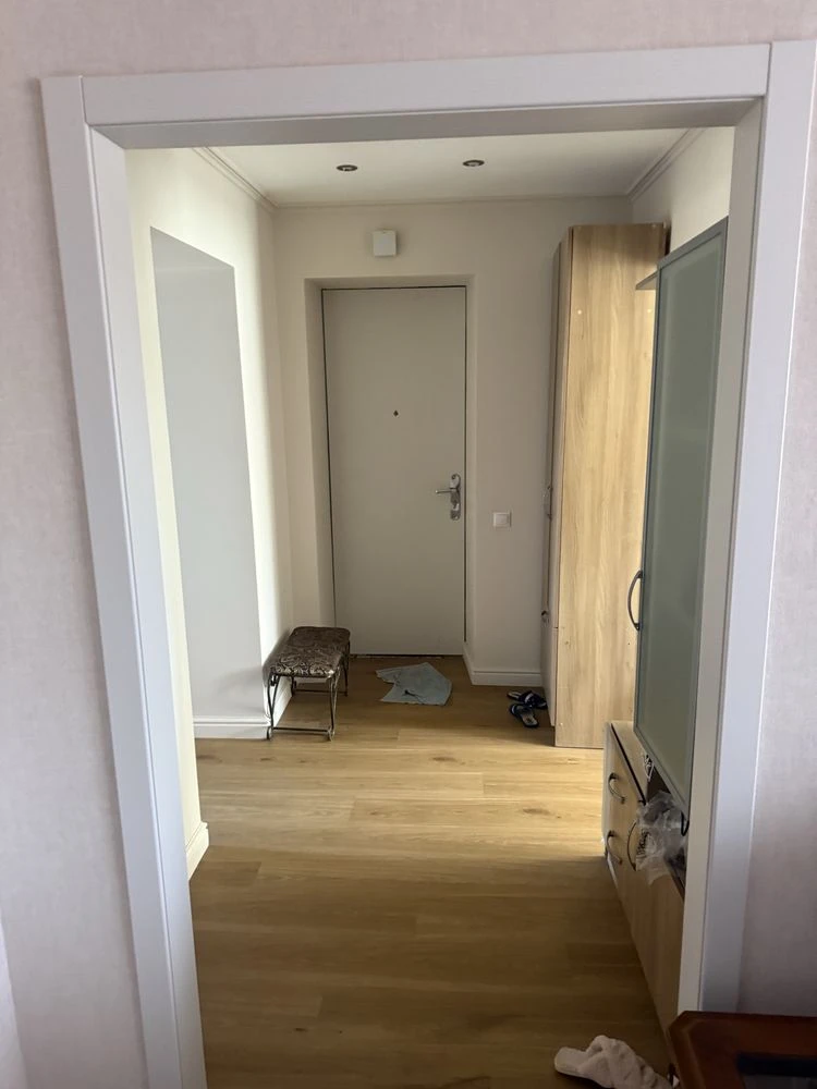 For Sale 4-room apartment in the city center
