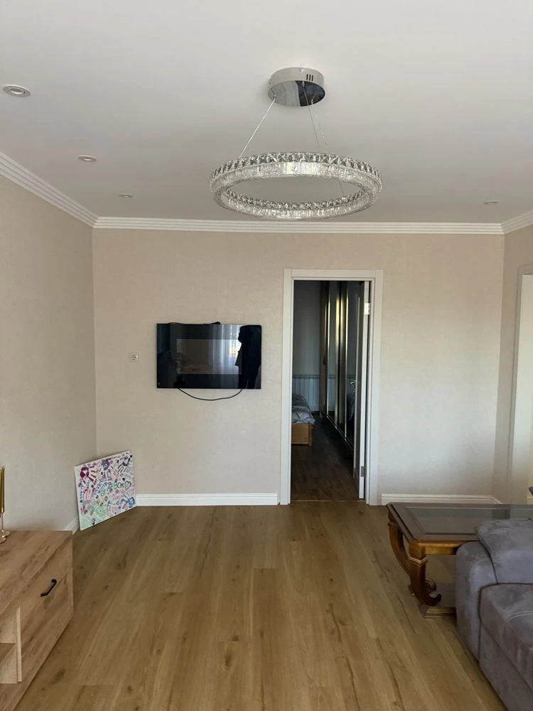 For Sale 4-room apartment in the city center