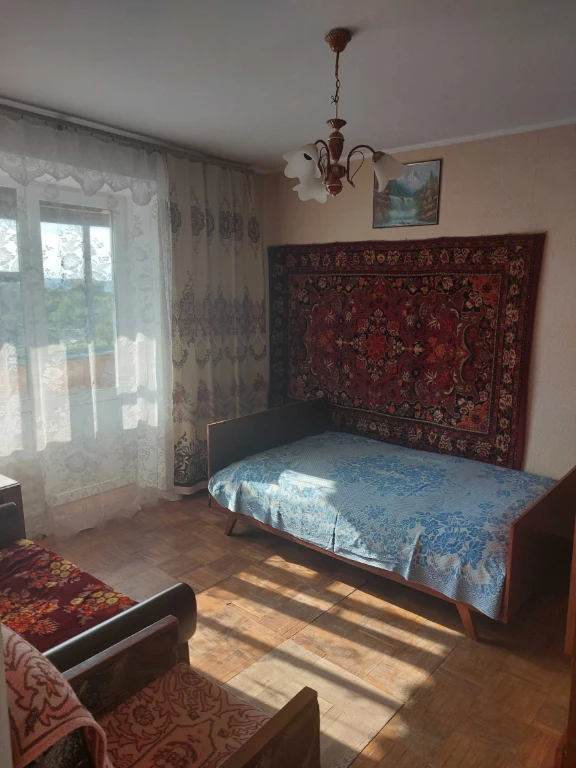 Продаж 1-кімн. квартири в центрі м. Корюківка