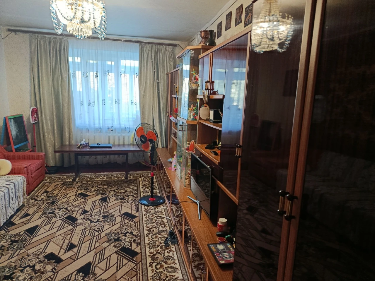 Продам 3-х кімнатну квартиру