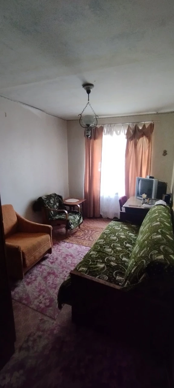 Продаж 3-х кімнатної квартири, м. Мена