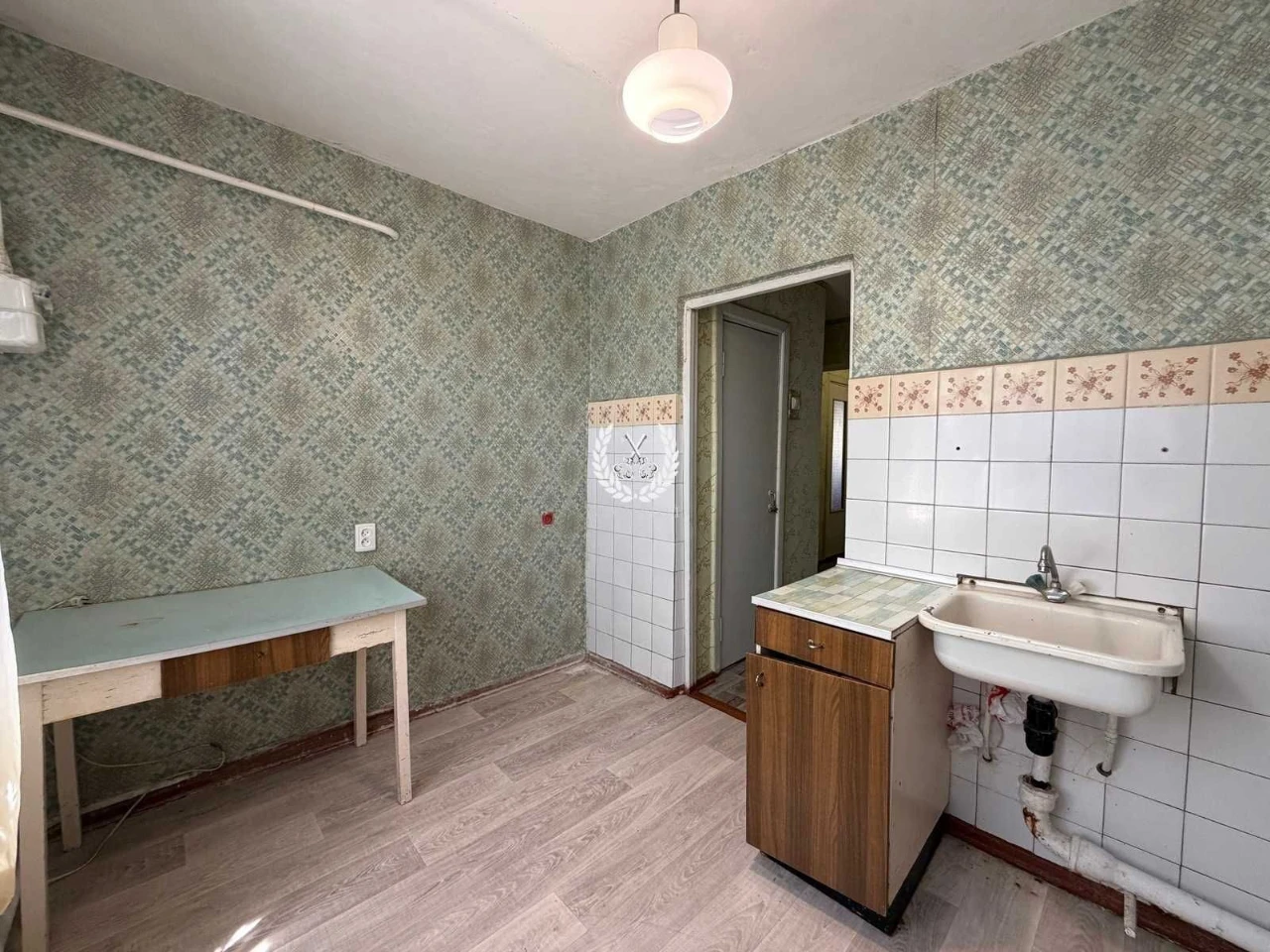 Продам 3- ри кімнатну квартиру в м. Мена (вул. Корольова)