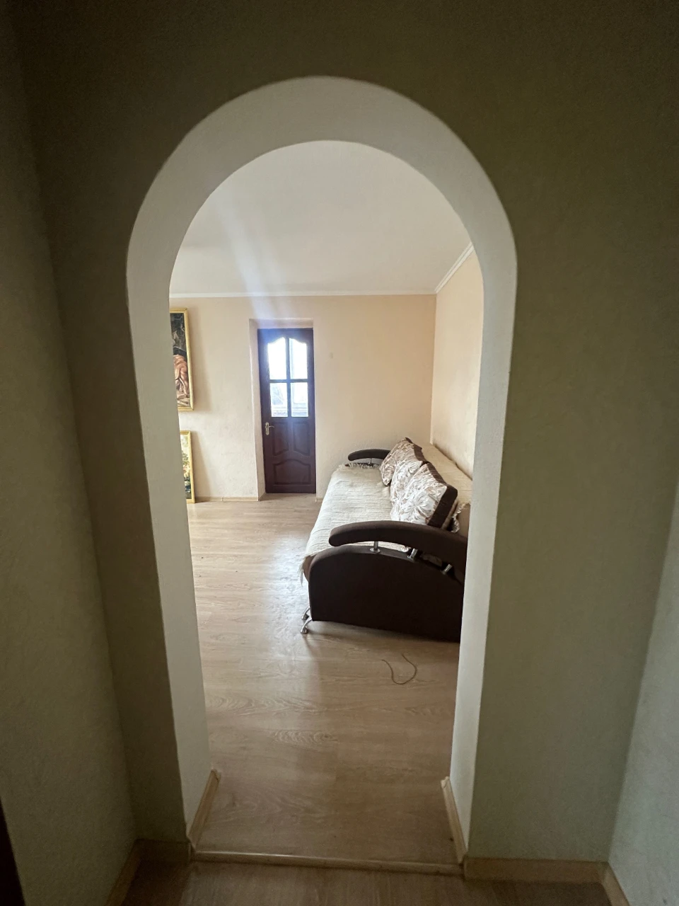 Apartment with renovated interior, Novgorod-Seversky