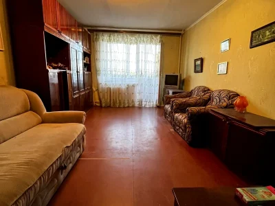 Продаж квартири 1-кімн. 32.3 м² 3/5 пов.