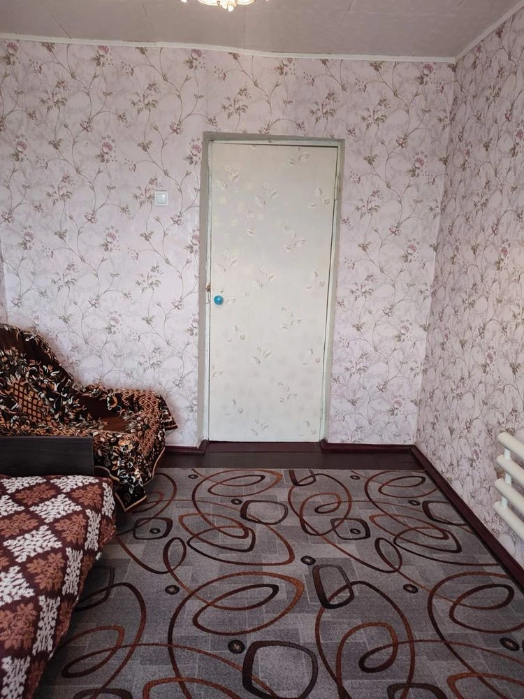 продам квартиру район 6-ї школи