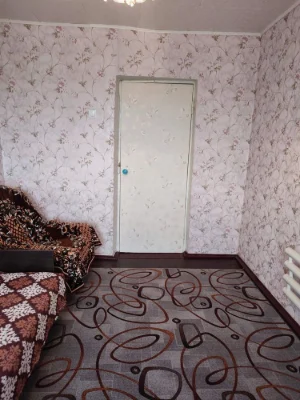 продам квартиру район 6-ї школи