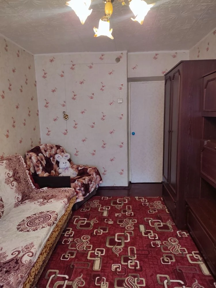 продам квартиру район 6-ї школи