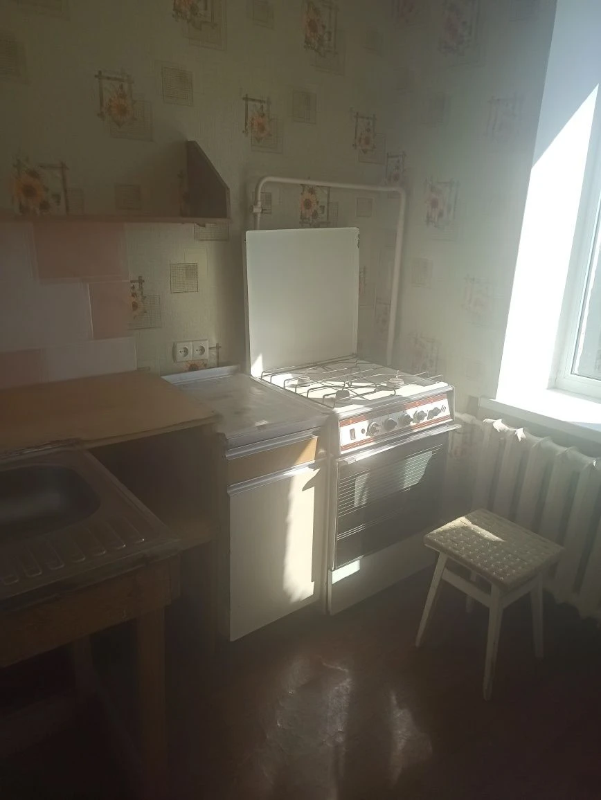 продам двокімнатну квартиру на бамі